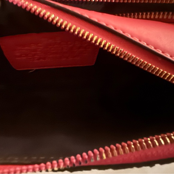 Marc Jacobs Snapshot Pink and Tan Crossbody Bag - Picture 6 of 6